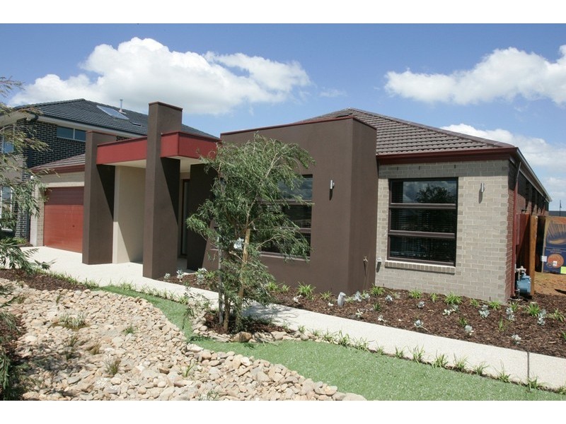 141 Webster Way, Pakenham VIC 3810