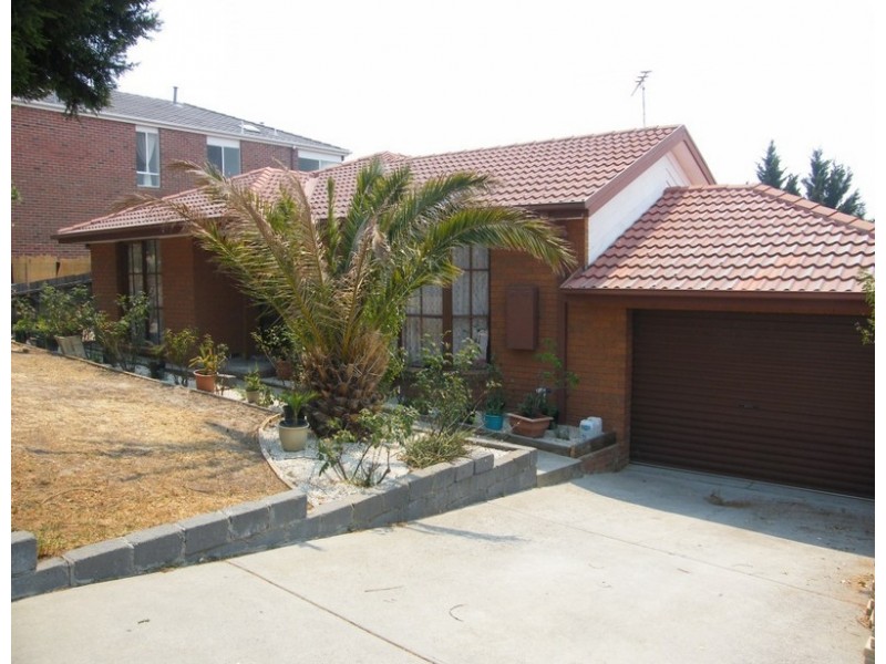 56 Justin Circuit, Hampton Park VIC 3976