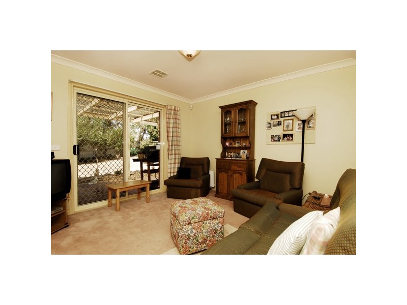 10 Eastbury Court, Narre Warren South VIC 3805