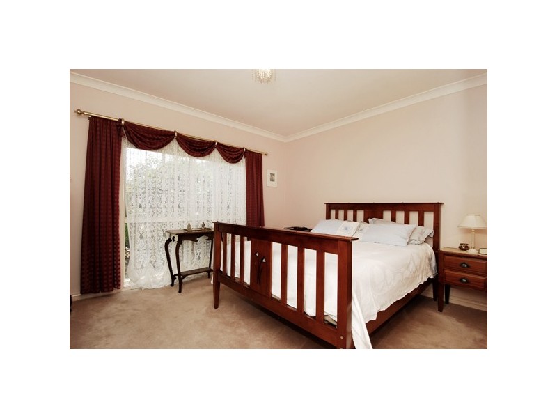 10 Eastbury Court, Narre Warren South VIC 3805