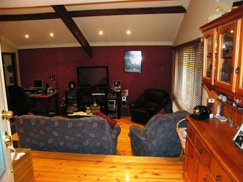 17 Fountain Drive, Narre Warren VIC 3805