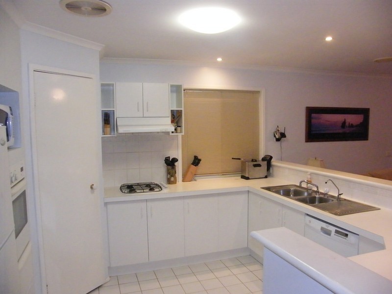 5  Pike Close, Narre Warren South VIC 3805