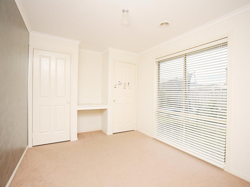 3 Osmington Circuit, Narre Warren South VIC 3805