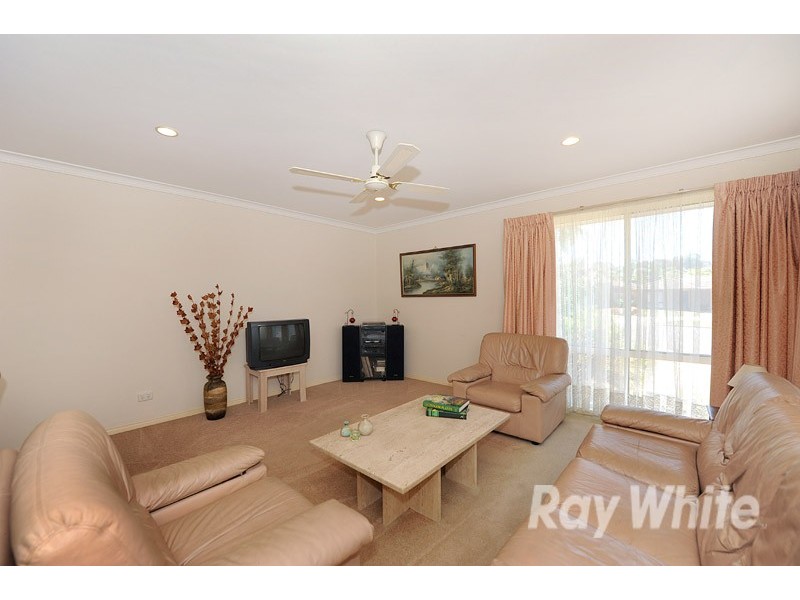 1/15 Hardy Court, Berwick VIC 3806