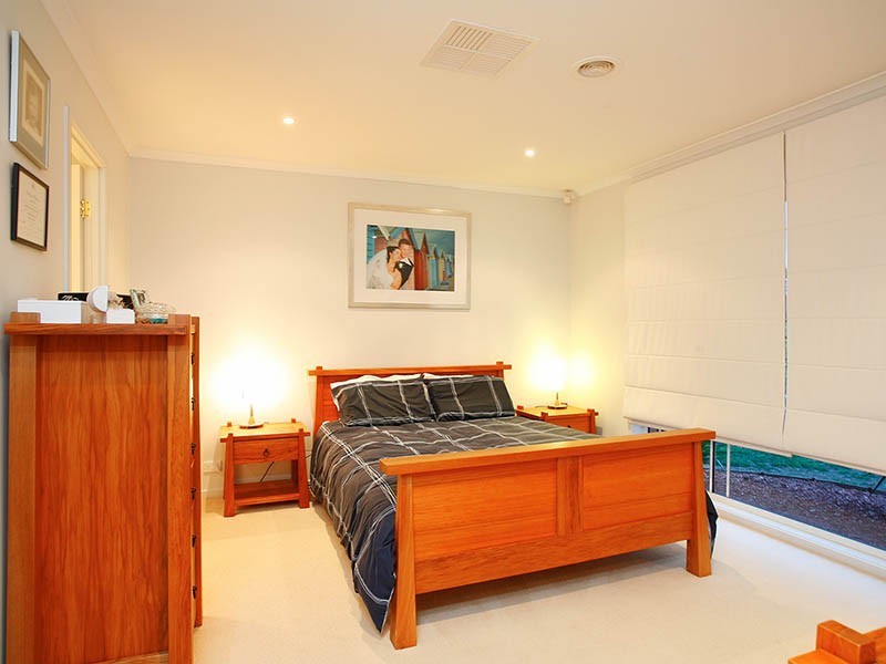 66 Sherwood Road, Narre Warren South VIC 3805