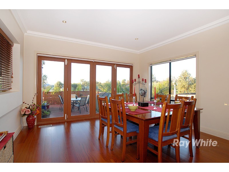 10 Ambrose Court, Berwick VIC 3806