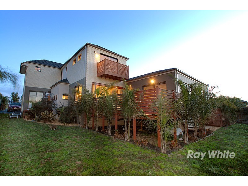 10 Ambrose Court, Berwick VIC 3806