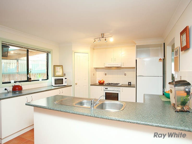 14 Mountain View Circuit, Beaconsfield VIC 3807