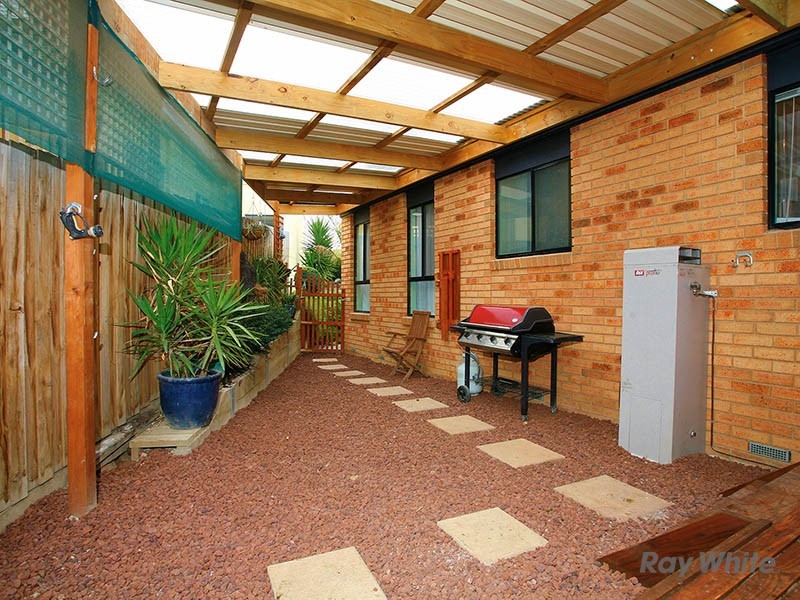 14 Mountain View Circuit, Beaconsfield VIC 3807