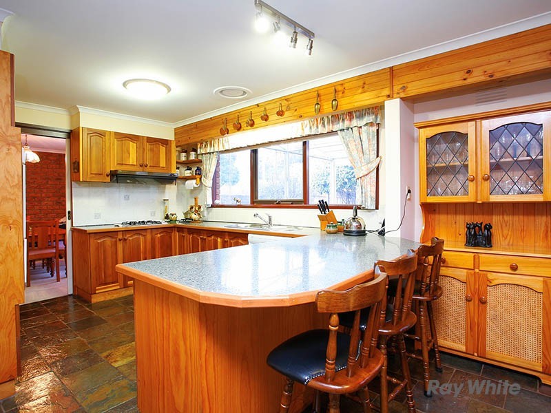 1 Grant Court, Beaconsfield Upper VIC 3808