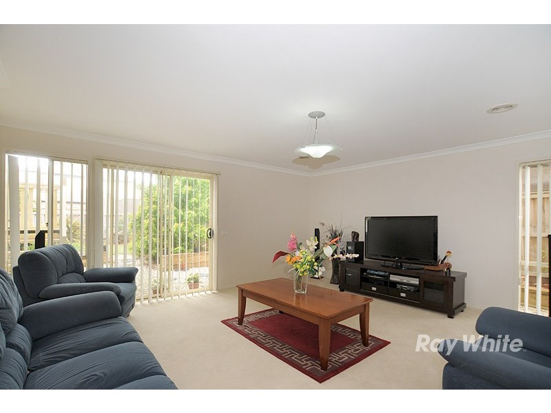 42 The Quays, Narre Warren South VIC 3805