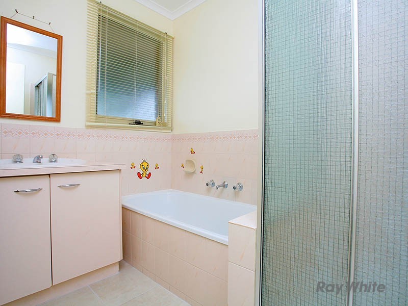 3 Zircon Close, Narre Warren VIC 3805