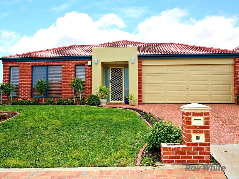 6 Lynch Court, Berwick VIC 3806