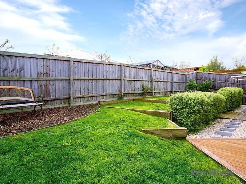 6 Lynch Court, Berwick VIC 3806