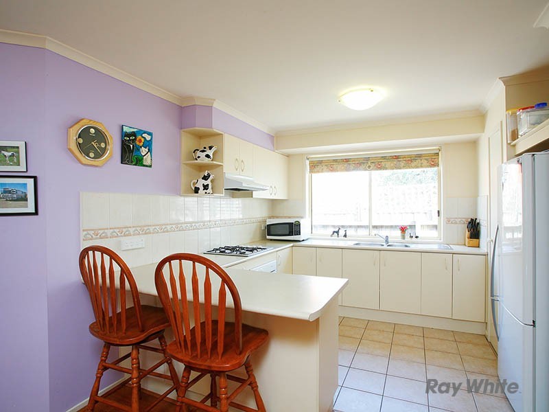 10 Illowra Court, Berwick VIC 3806