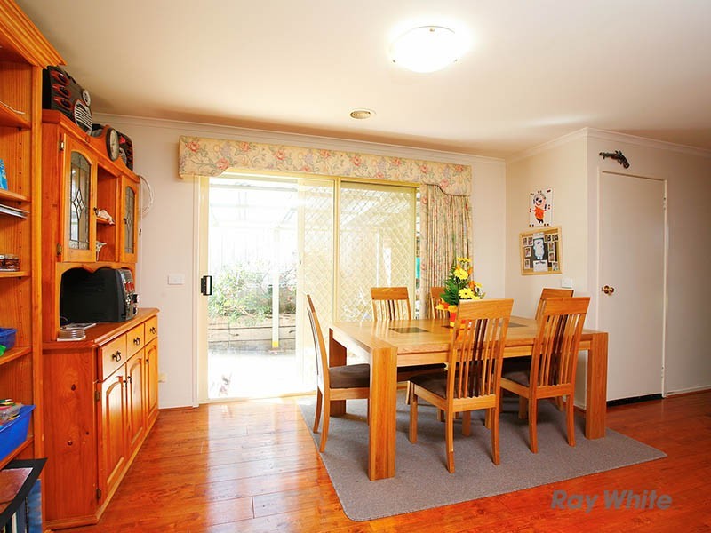 10 Illowra Court, Berwick VIC 3806