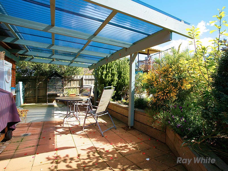 10 Illowra Court, Berwick VIC 3806