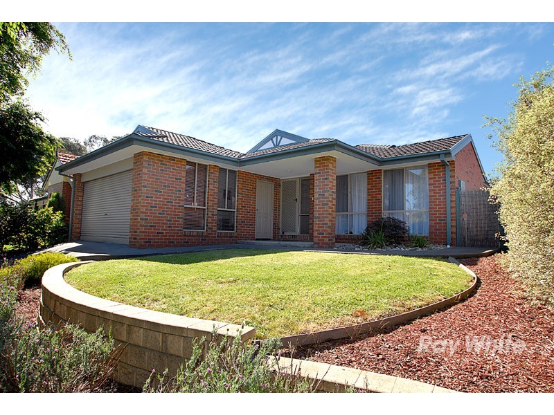 4 Bangalay Place, Berwick VIC 3806