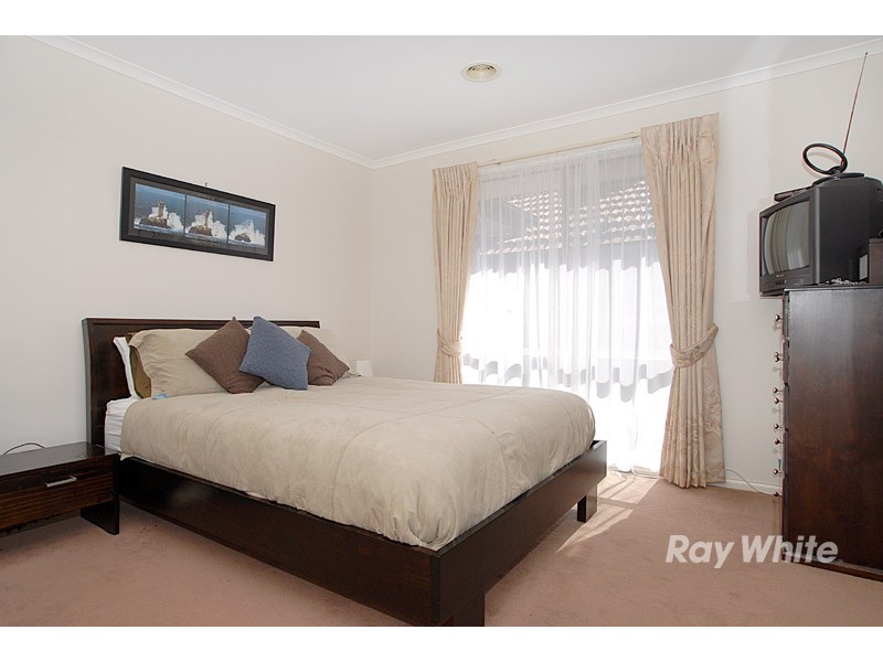 4 Bangalay Place, Berwick VIC 3806