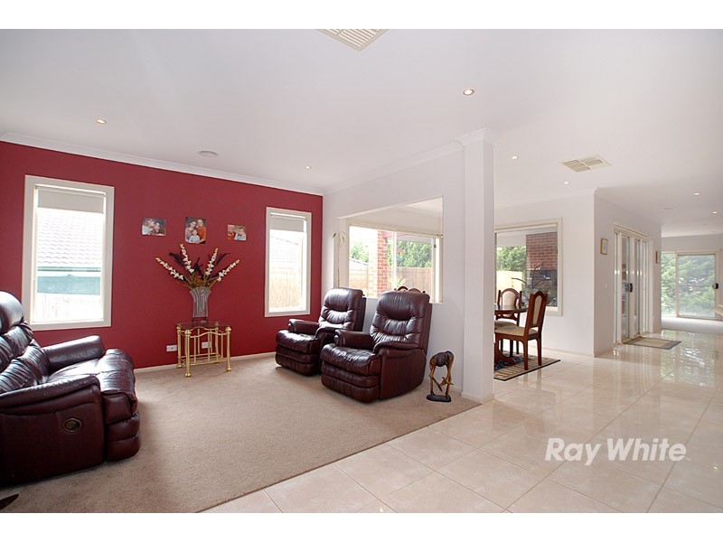 44 Whistler Avenue, Berwick VIC 3806