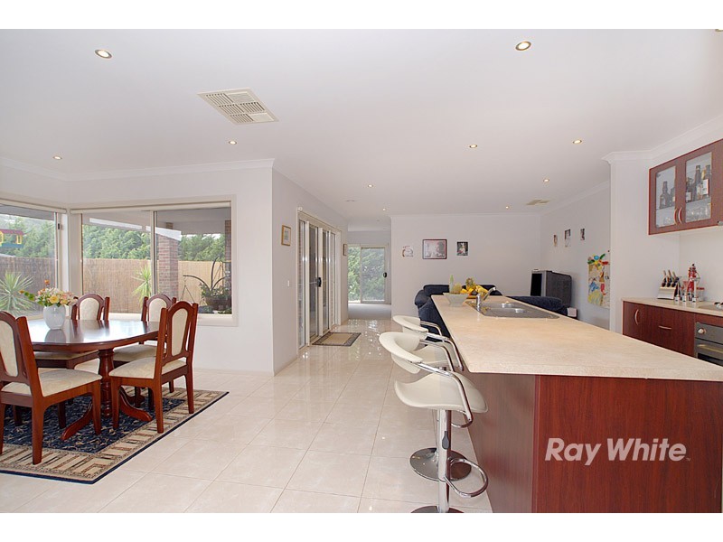 44 Whistler Avenue, Berwick VIC 3806