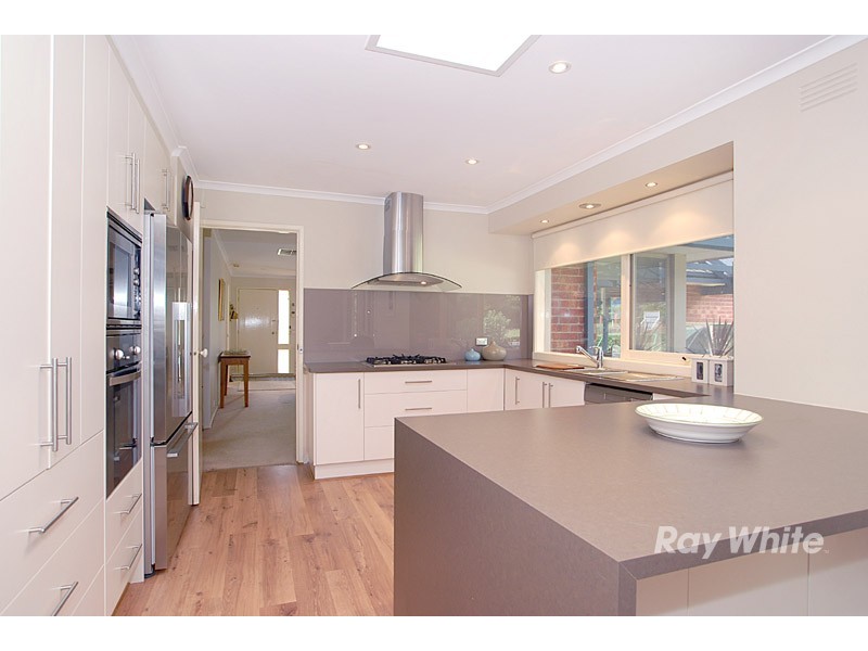 25 Jacques Road, Narre Warren North VIC 3804