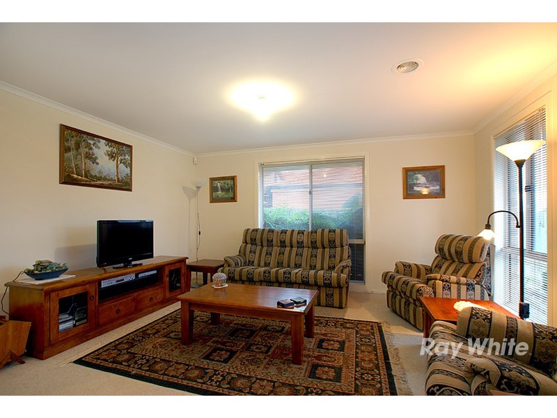 28 Bella Crescent, Hallam VIC 3803