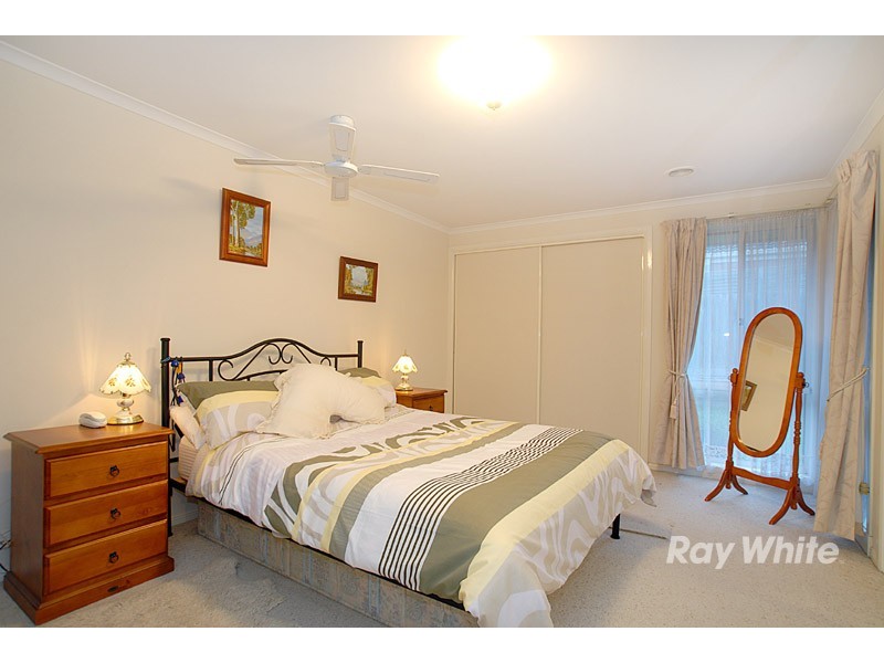 28 Bella Crescent, Hallam VIC 3803