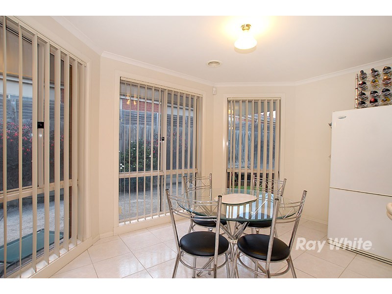 28 Bella Crescent, Hallam VIC 3803