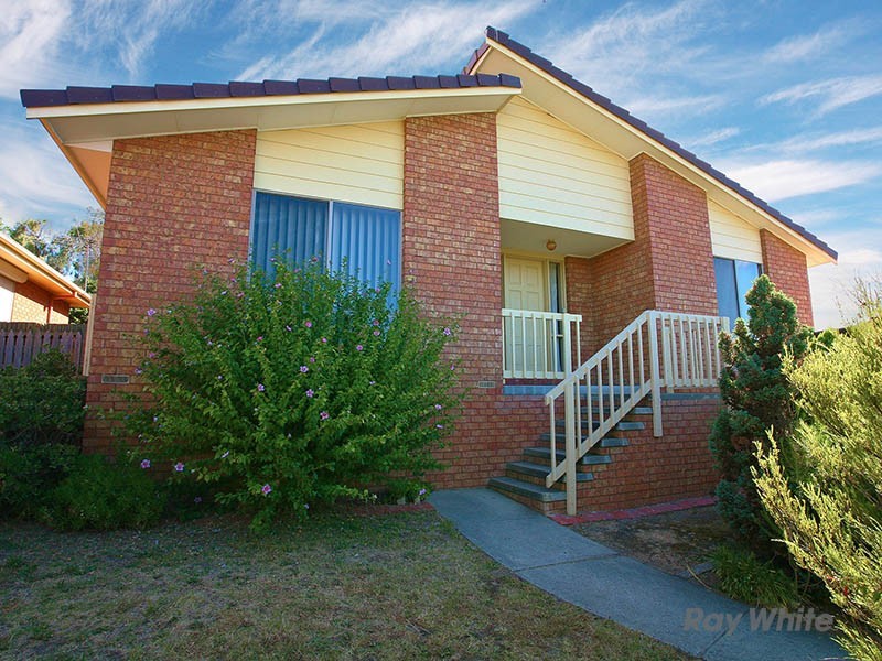 27 Telford Drive, Berwick VIC 3806