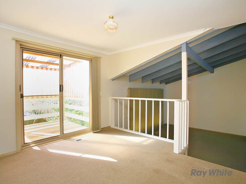 27 Telford Drive, Berwick VIC 3806