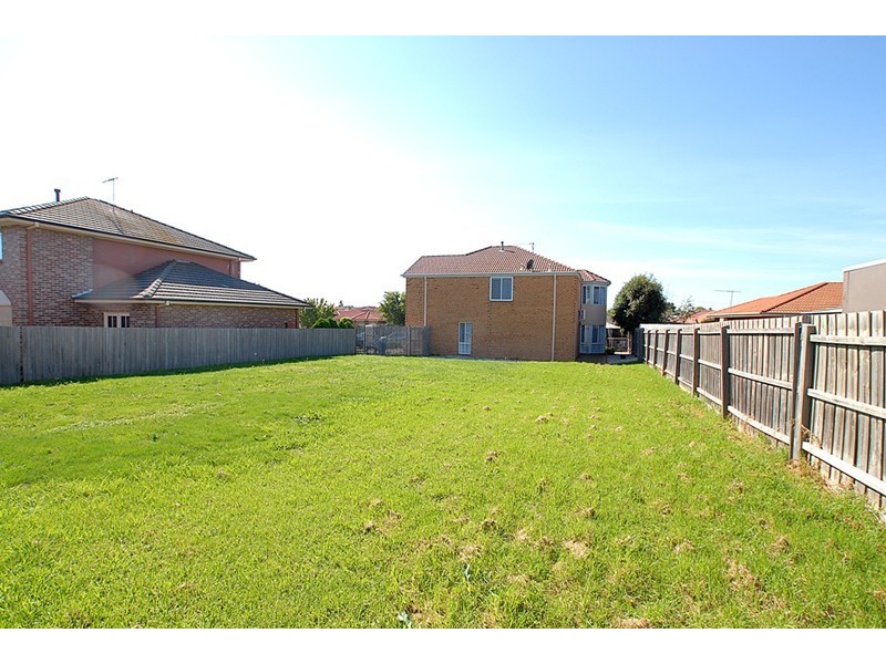 11 Shamrock Close, Narre Warren South VIC 3805