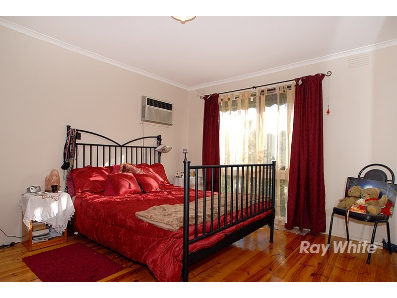 1/18 Kays Ave, Hallam VIC 3803