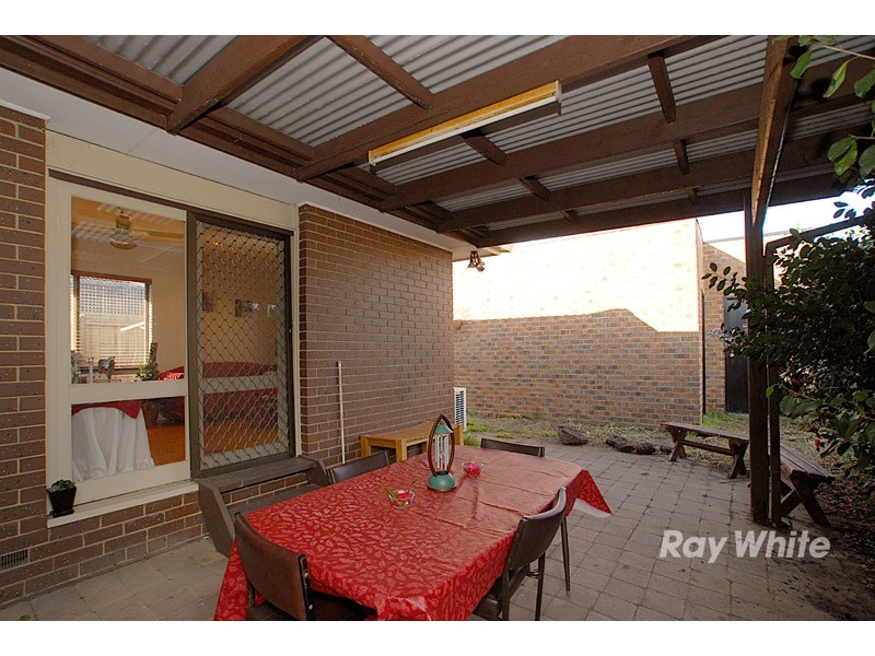 1/18 Kays Ave, Hallam VIC 3803