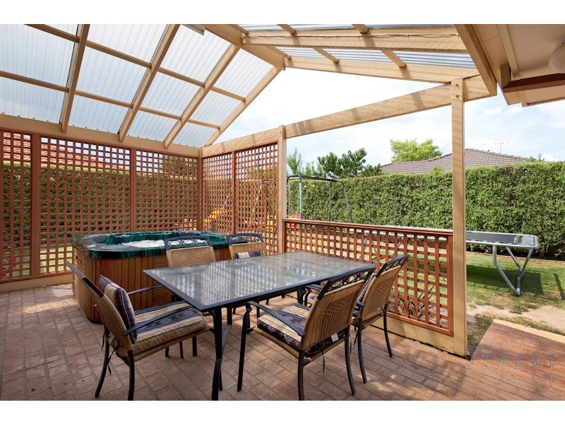 16 Duncraig Court, Narre Warren VIC 3805