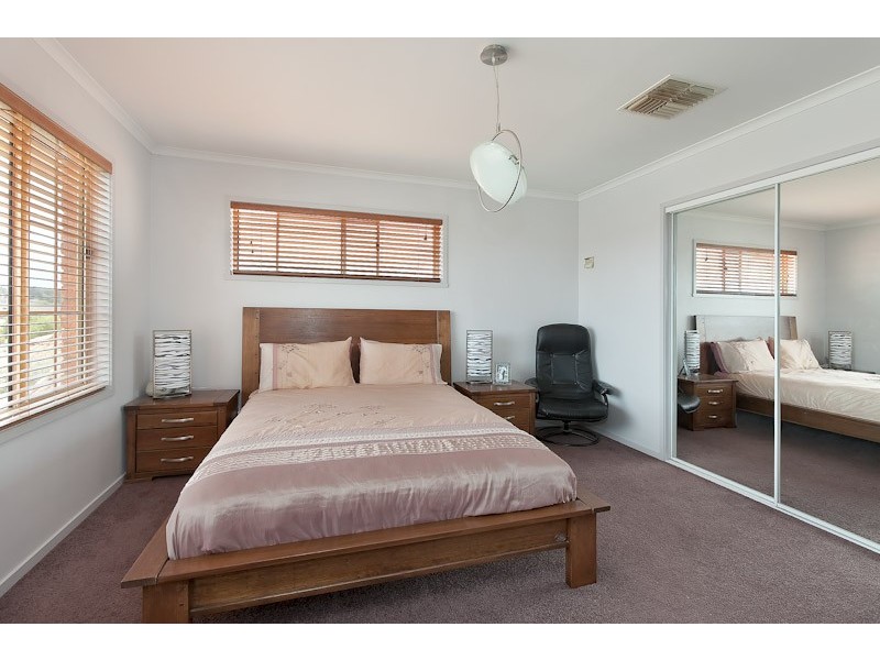 16 Duncraig Court, Narre Warren VIC 3805