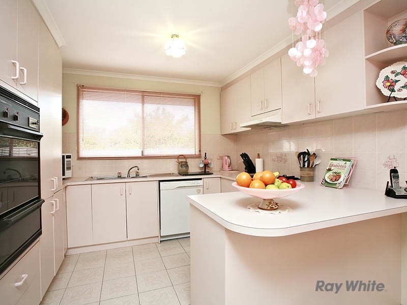 Unit 2/3 Louise Court, Hallam VIC 3803