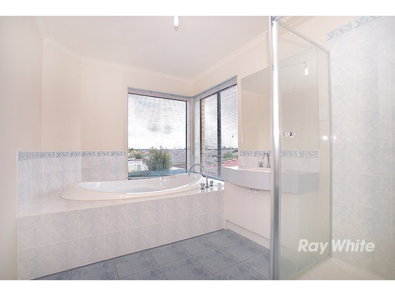 123 Bellevue Drive, Berwick VIC 3806