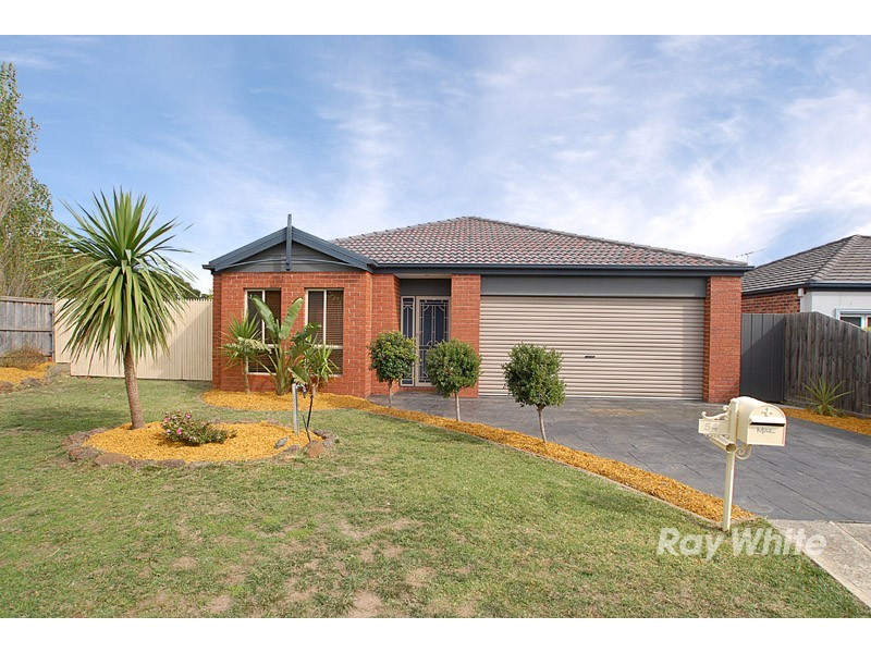 54 Allardice Parade, Berwick VIC 3806