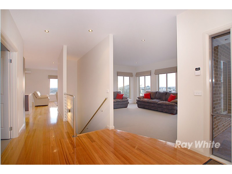 14 Yaldara Drive, Berwick VIC 3806