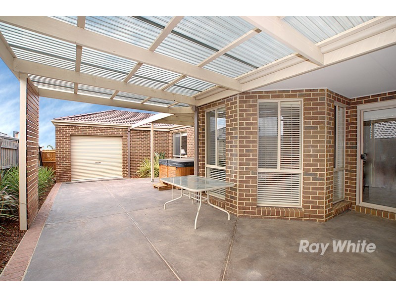 14 Daventry Court, Berwick VIC 3806