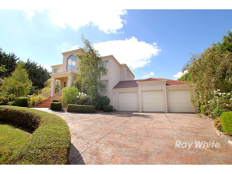 10-12 Cranston Close, Narre Warren North VIC 3804