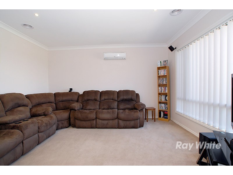 15 Daventry Court, Berwick VIC 3806