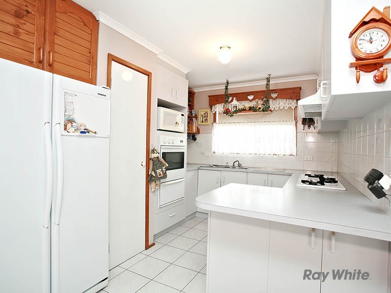 129 Avebury Drive, Berwick VIC 3806