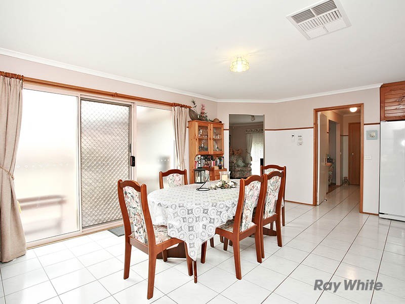 129 Avebury Drive, Berwick VIC 3806