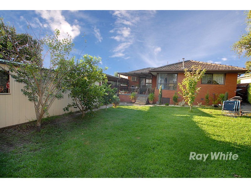 108 Sweeney Drive, Narre Warren VIC 3805