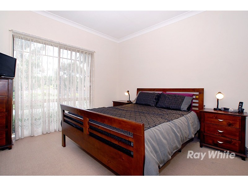 6/12 Grant Close, Berwick VIC 3806