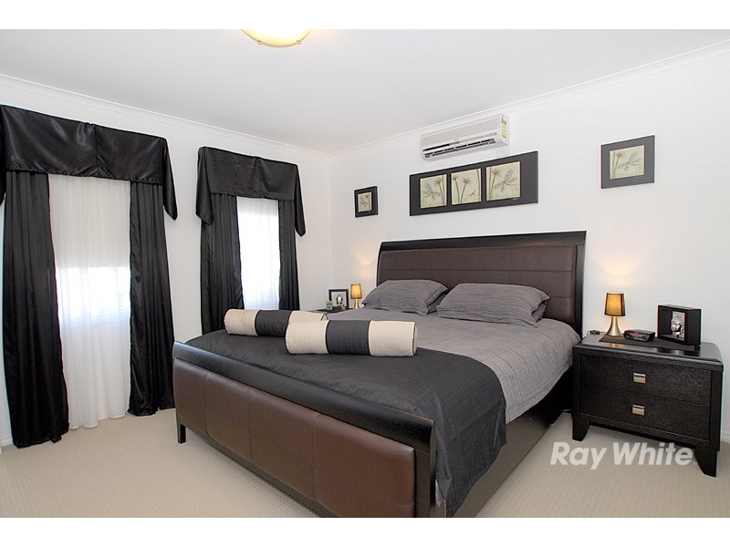 15 Edward Court, Berwick VIC 3806