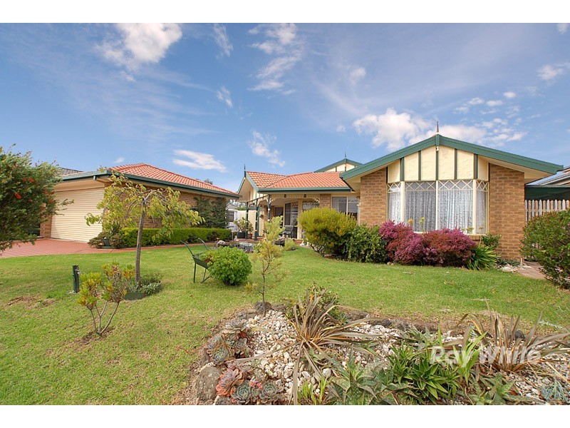 4 Playford Close, Berwick VIC 3806