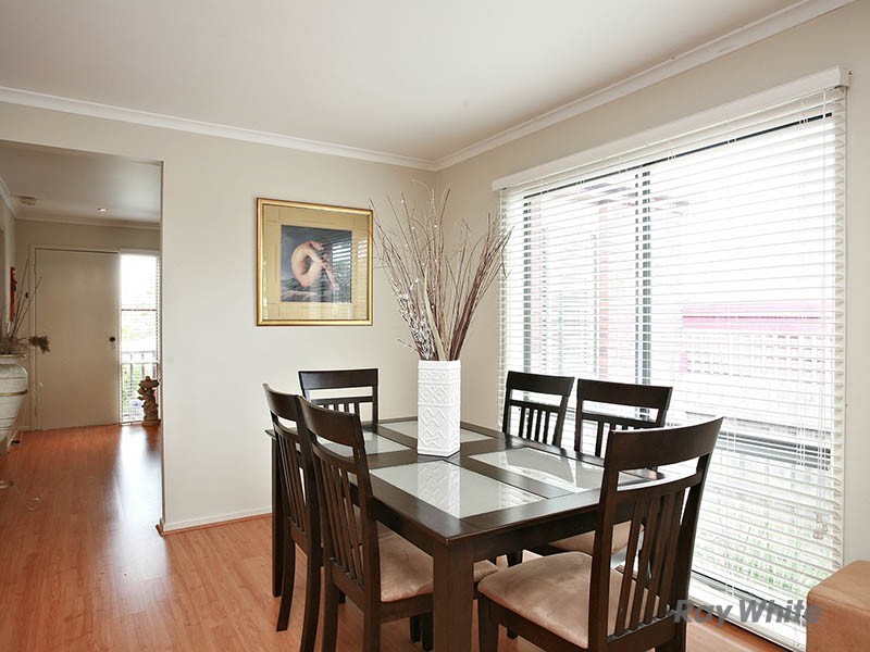 9 Sunset Place, Hampton Park VIC 3976